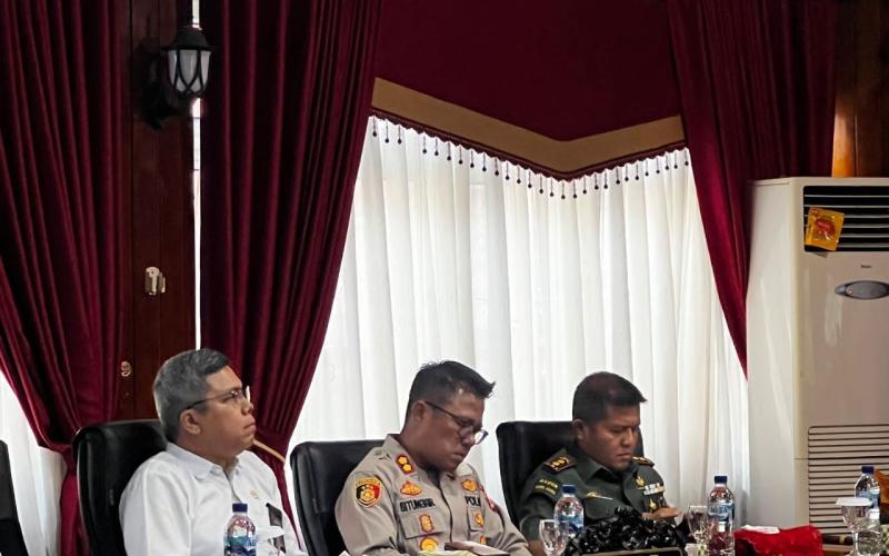 Jalin Sinergitas Kapolres BS Hadiri Rapat Paripurna DPRD Kabupaten Bengkulu Selatan 