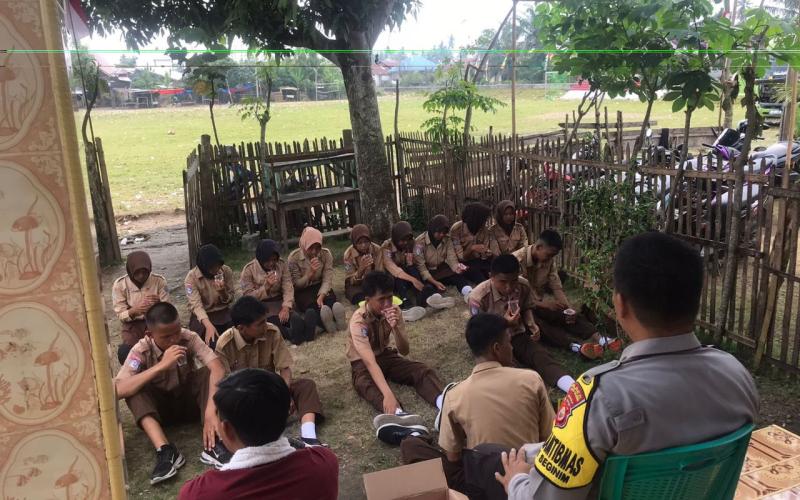 H-1 Jelang HUT RI ke-78, Bhabin Genjot Latihan Paskibraka 
