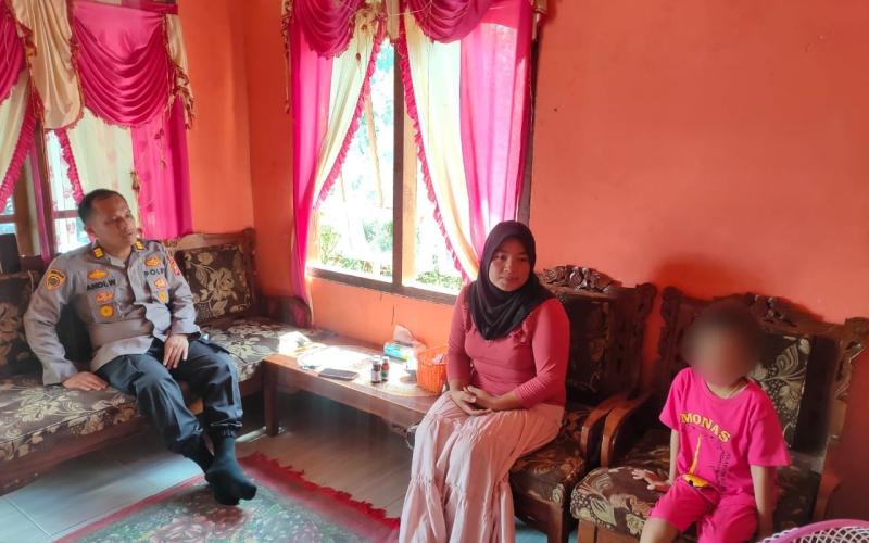 Penyaluran Dana Program Seribu Berbagi Polres Seluma untuk Masyarakat 