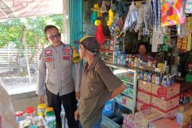 Bhabinkamtibmas Polsek Pino Raya Sambang DDS Bersama Warga Desa Bandung Ayu 