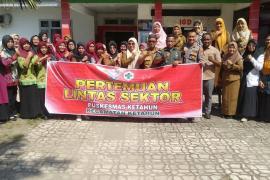 Polsek Ketahun Hadiri Rapat OPD Serta Masyarakat Terkait Perencanaan Persalinan dan Pencegahan Komlikasi