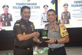 Kapolda Bengkulu Brigjen Pol Yudhi Sulistianto Wahid, S.I.K. melakukan silaturahmi ke Kepala Kejaksaan Tinggi Bengkulu 