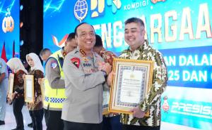 Polri Beri Penghargaan kepada Kementerian dan Lembaga Pendukung Operasi Ketupat 2026, Perkuat Sinergi untuk Keselamatan Masyarakat