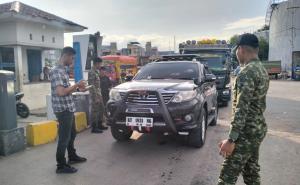 Pelindo Parepare Awasi Ketat Kendaraan Masuk Dermaga