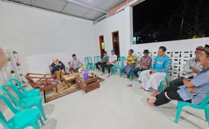 Bhabinkamtibmas Padang Serai Perkuat Sinergi dengan Ketua RT dan Warga Melalui Sambang DDS