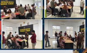 Satreskrim Polres Bengkulu Tengah Serahkan Tersangka dan Barang Bukti Kasus Migas ke Kejari