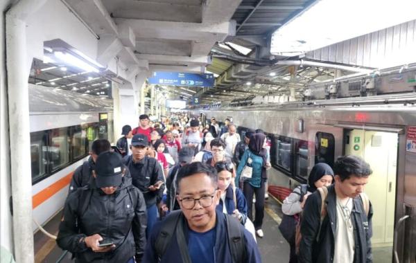 Pengguna Jasa KA di Wilayah KAI Daop 2 Bandung Januari–April 2026 Tembus 1,7 Juta Pelanggan, Naik 9,42 Persen