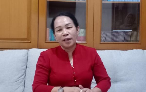 Presiden Konfederasi Serikat Buruh Seluruh Indonesia (KSBSI), Elly Rosita Silaban