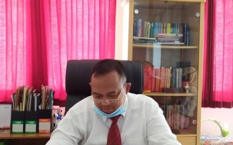 Dir Ditresnarkoba Polda Bengkulu Kombes Pol Rohadi Open configuration options