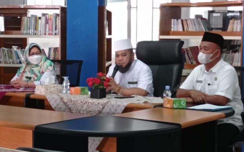 Helmi Hasan : Harus Melek Teknologi, Walikota Ingin ada Perpustakaan Online