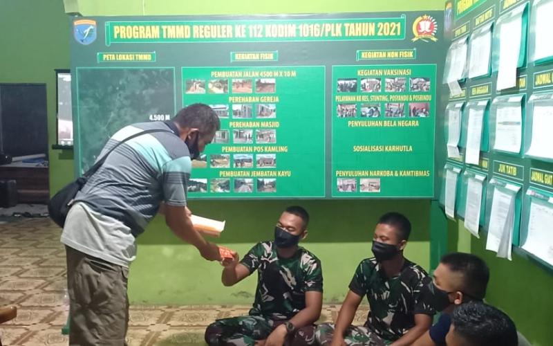 Satgas TMMD Terima Suplemen Vitamin Untuk Penunjang Aktivitas Kerja Dilapangan