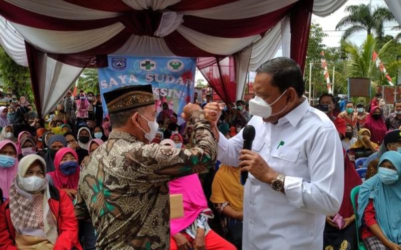 Tinjau Gebyar Vaksin Kec. Kerkap, Bupati Ingatkan Warga Jangan Kendor Prokes