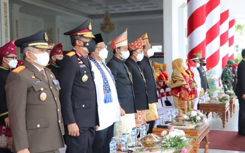 Wakapolda Bengkulu Ikuti Upacara Peringatan HUT Provinsi Bengkulu Ke-53