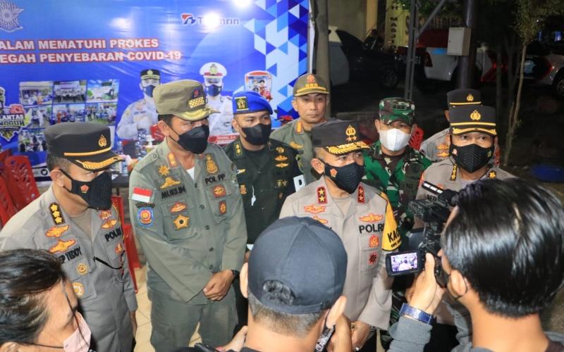 Pastikan Situasi Kondusif, Kapolda Bengkulu Tinjau Langsung Malam Pergantian Tahun
