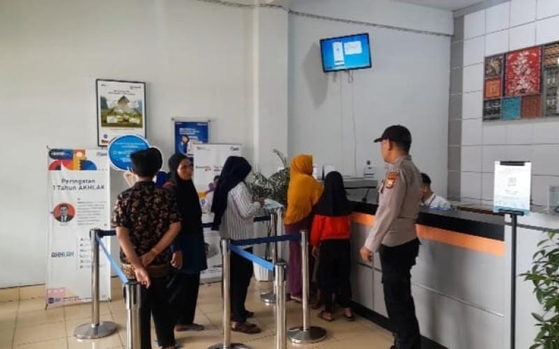 Kanit Binmas Polsek Giri Mulya Berikan Imbauan Antisipasi Terjadinya Penipuan Online Kepada Masyarakat