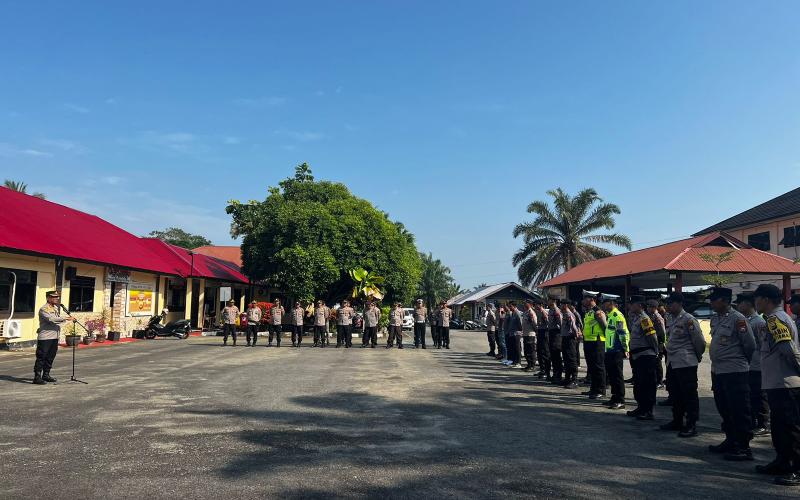 Kapolres Bengkulu Selatan Pimpin Langsung Apel Persiapan Pengamanan Pemilihan Kepala Desa Serentak Tahun 2023 