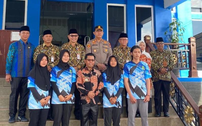 Kapolres Hadiri Pelepasan Siswa Paralayang Kabupaten Lebong