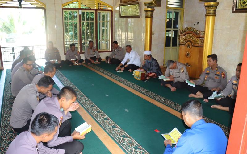 Tingkatkan Iman dan Taqwa, Polres BS Laksanakan Binrohtal 
