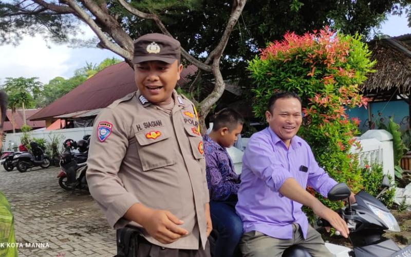 Berikan Rasa Aman dan Nyaman Saat Laksanakan Ibadah Minggu, Polsek Kota Manna Lakukan Pengamanan Gereja