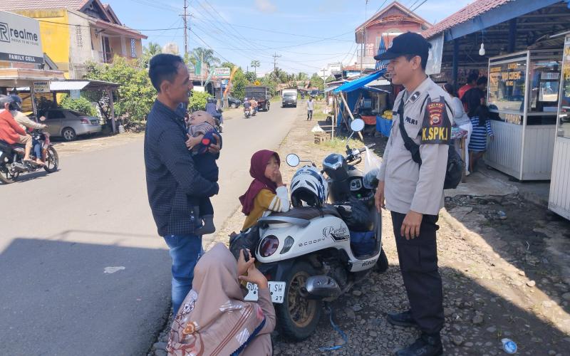Berikan Imbauan Kepada Para Pengendara Kendaraan Bermotor, Petugas Sampaikan Imbaun Kamtibmas