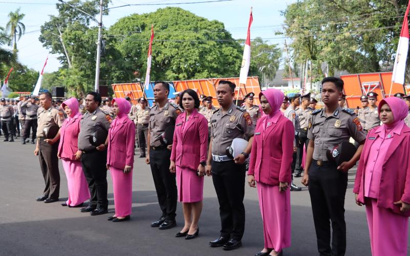 Polresta Bengkulu Gelar Upacara Korp Rapot Kenaikan Pangkat Personel Periode 01 Juli 2023