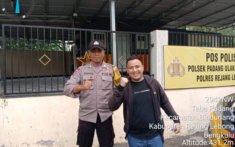 Polsek Sindang Kelingi Berikan Pengawalan Pengendara Menuju Wilayah Padang Ulak Tanding