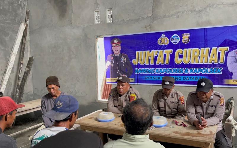 Polsek Sindang Dataran Gelar Jumat Curhat Bersama Warga Masyarakat