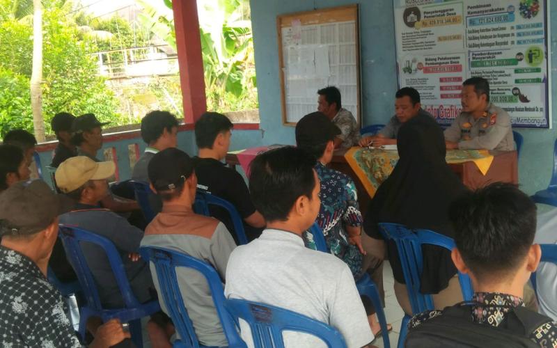 Kapolsek Lebong Selatan dan Bhabinkamtibmas Sampaikan Imbauan Kamtibmas Kepada Warga Desa Talang Kerinci