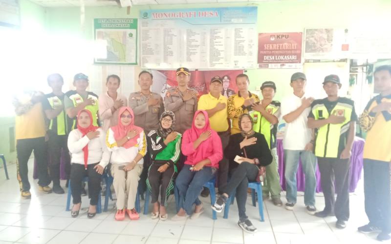 Jumat Curhat di Desa Lokasari, Wakapolres Lebong Ingatkan Bahaya Hoax Jelang Tahun Politik 2024