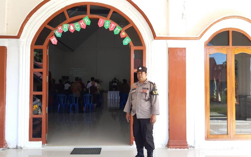 Jaga Keamanan Dalam Beribadah, Polsek Padang Jaya Laksanakan Pengamanan Gereja 