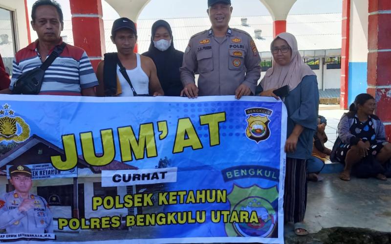 Dengarkan Keluhan Masyarakat Polsek Ketahun Gelar Jumat Curhat Guna Mewujudkan Situasi Kamtibmas