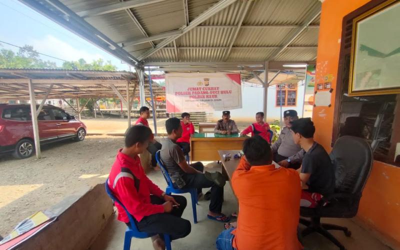 Jumat Curhat, Polsek Padang Guci Hulu Ingtakan Warga Untuk Tidak Mebakar Lahan dan Hutan Selama Musim Panas  