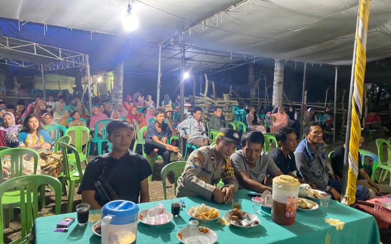 Patroli KRYD, Kapolsek dan Perseonel Muara Sahung Sambangi Warga Sampaikam Imbauan Kamtibmas 