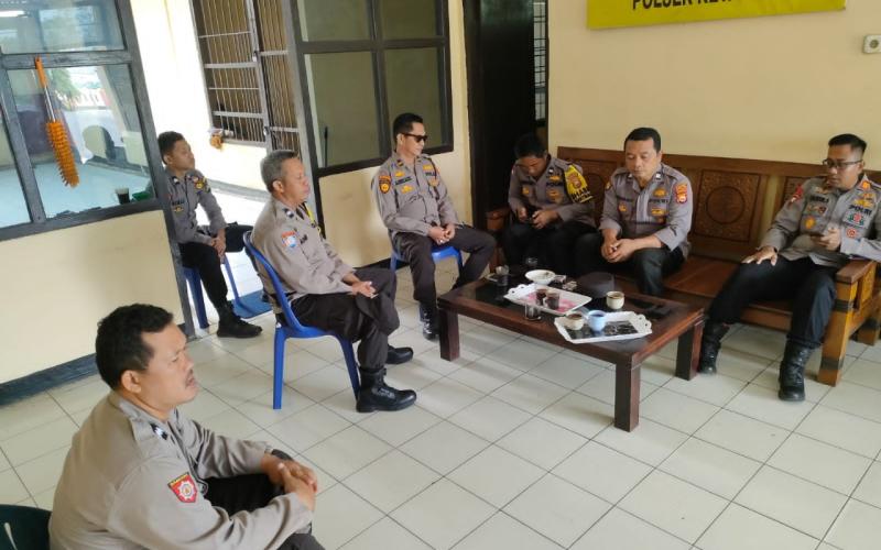 Pimpin Anev Mingguan, Kapolsek Ketahun Samapaikan Arahan dan Semangat