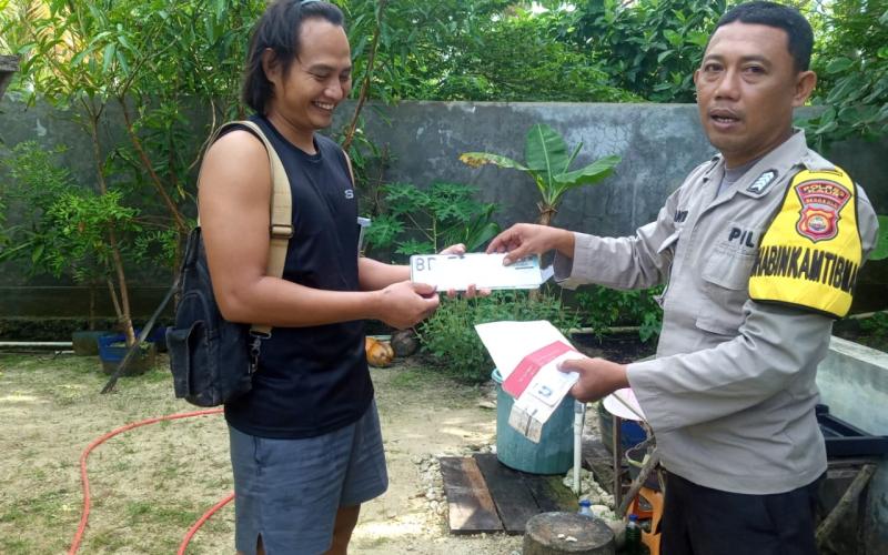 Polsek Kaur Selatan Laksankan Pelayanan Delivery Pembayaran Pajak dan Pergantian Plat Kendaraan