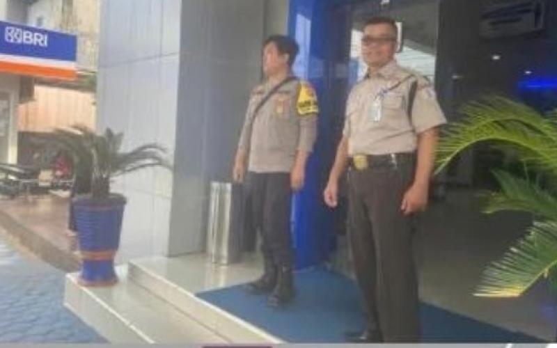Patroli, Unit Samapta Polsek Kota Manna  Sambangi Objek Vital 