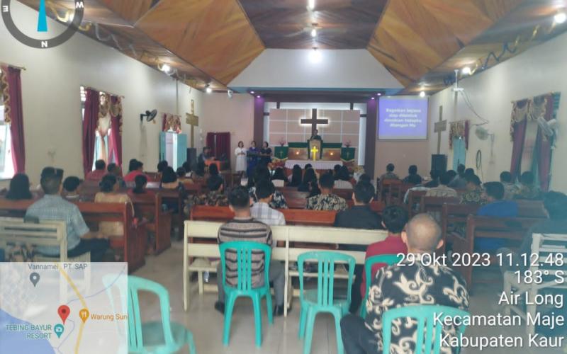 Lakukan Pengamanan Ibadah Gereja Umat Kristiani, Polsek Maje Patroli Gereja di Wilayah Hukum Polsek Maje 