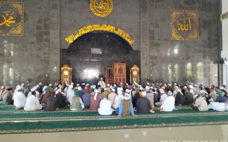 Personel Polsek Kaur Selatan, Monitoring dan Berikan Pengamanan Musbah Umat Muslim se Provinsi Bengkulu 