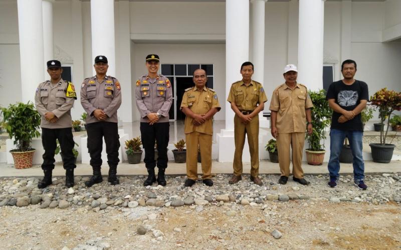 Jalin Silahturahmi, Kapolsek Kunjungi Kantor Camat Ketahun