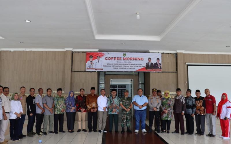 Jalin Sinergitas Guna Menciptakan Pemilu Damai 2024, Kapolres BS Hadiri Kegiatan Coffe Morning KPU BS 