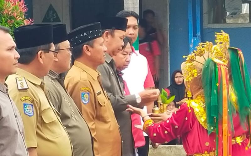 Kapolsek Kaur Selatan Hadiri HUT SMAN 1 Kaur ke 40 Tahun