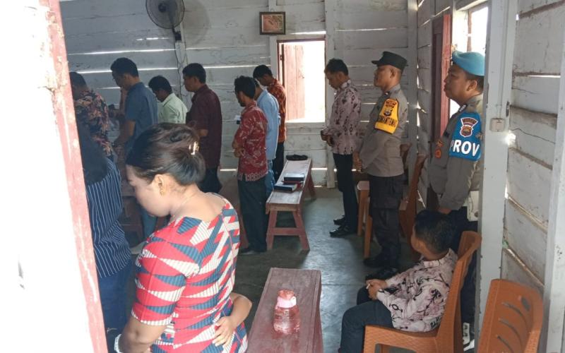Pengamanan Ibadah Umat Kristiani, Polsek Kaur Selatan Monitoring Gereja Postel HKBP Pondok Pusaka 