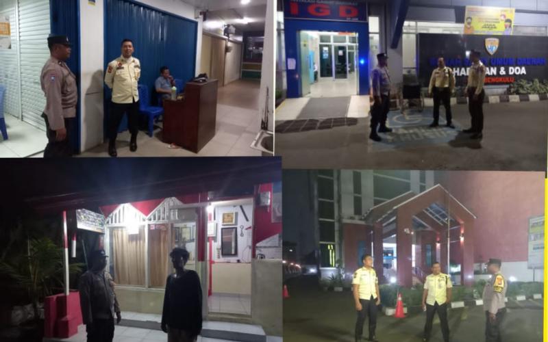 Sambangi Objek Vital, Personel Polsek Ratu Samban Sampaikan Imbauan Kamtibmas 