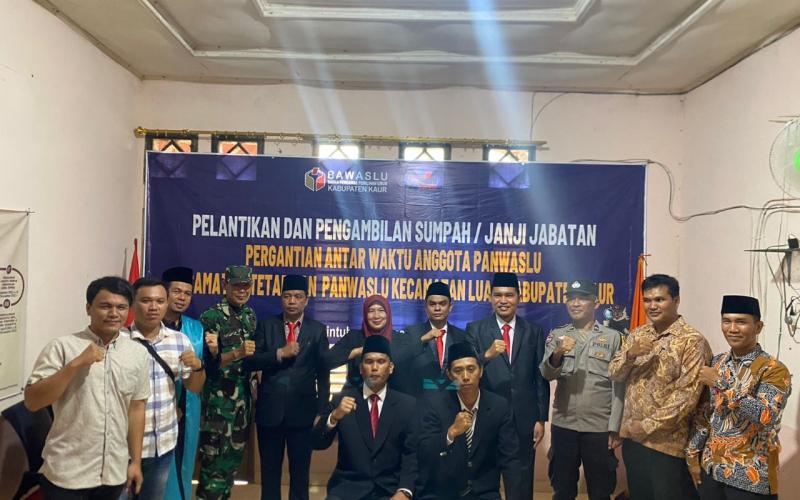 Bhabinkamtibmas Polsek Kaur Selatan Hadiri Pelantikan PAW Panwascam Kecamatan Tetap 