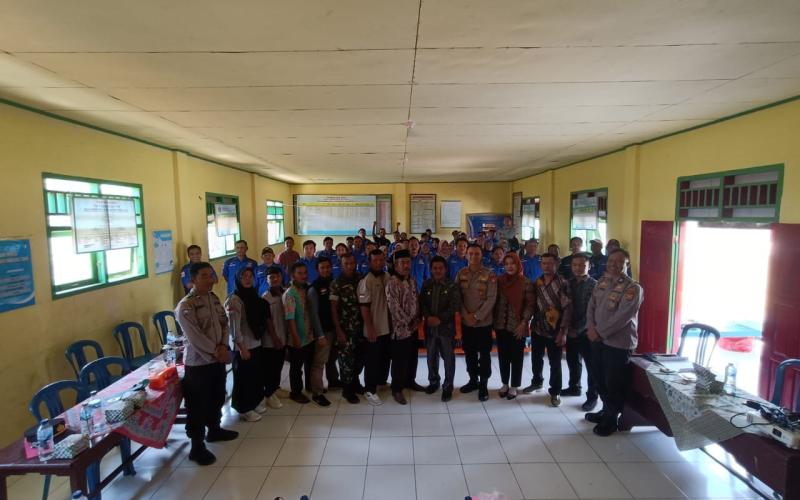Kapolsek Ketahun Hadiri Rakor Penggunaan Anggaran Adhoc dan Pendistribusian Logistik Pemilu