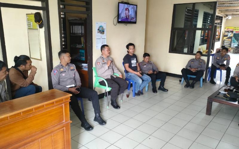 Pimpin Anev Kapolsek Ketahun Freddy Simaremare  Berikan Arahan