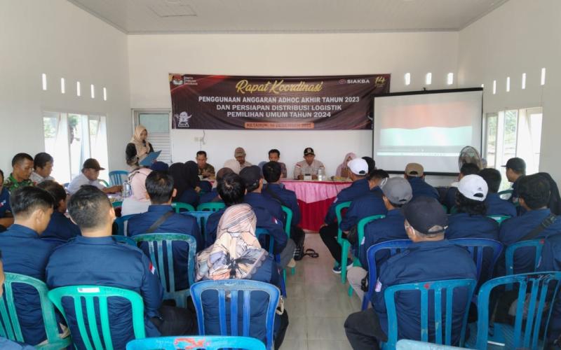Polsek Ketahun Hadiri Rapat Koordinasi Adhoc dan Pendistribusian Logistik Pemilu