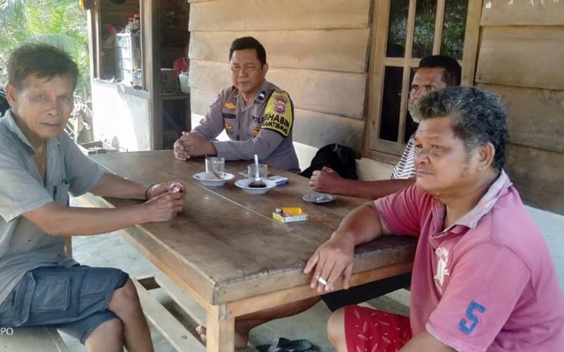 Melalui Program Cooling System, Bhabinkamtibmas Sampaikan Pesan Kamtibmas Kepada Warga 