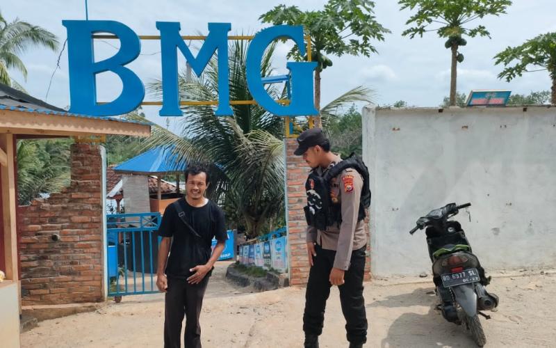 Personel Polsek Ketahun Melakukan Patroli Sambang di Kawasan Wisata BMG Bukit Makmur