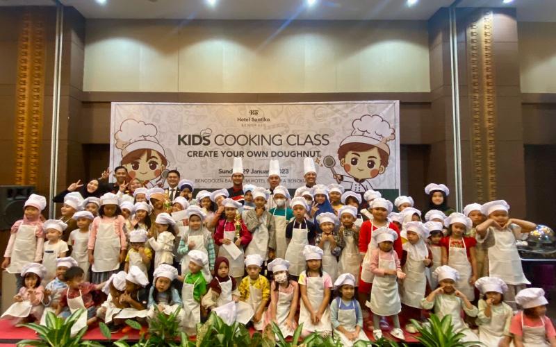 Latih Bakat dan Kreativitas Anak, Hotel Santika Bengkulu Kembali Tawarkan Kids Cooking Class